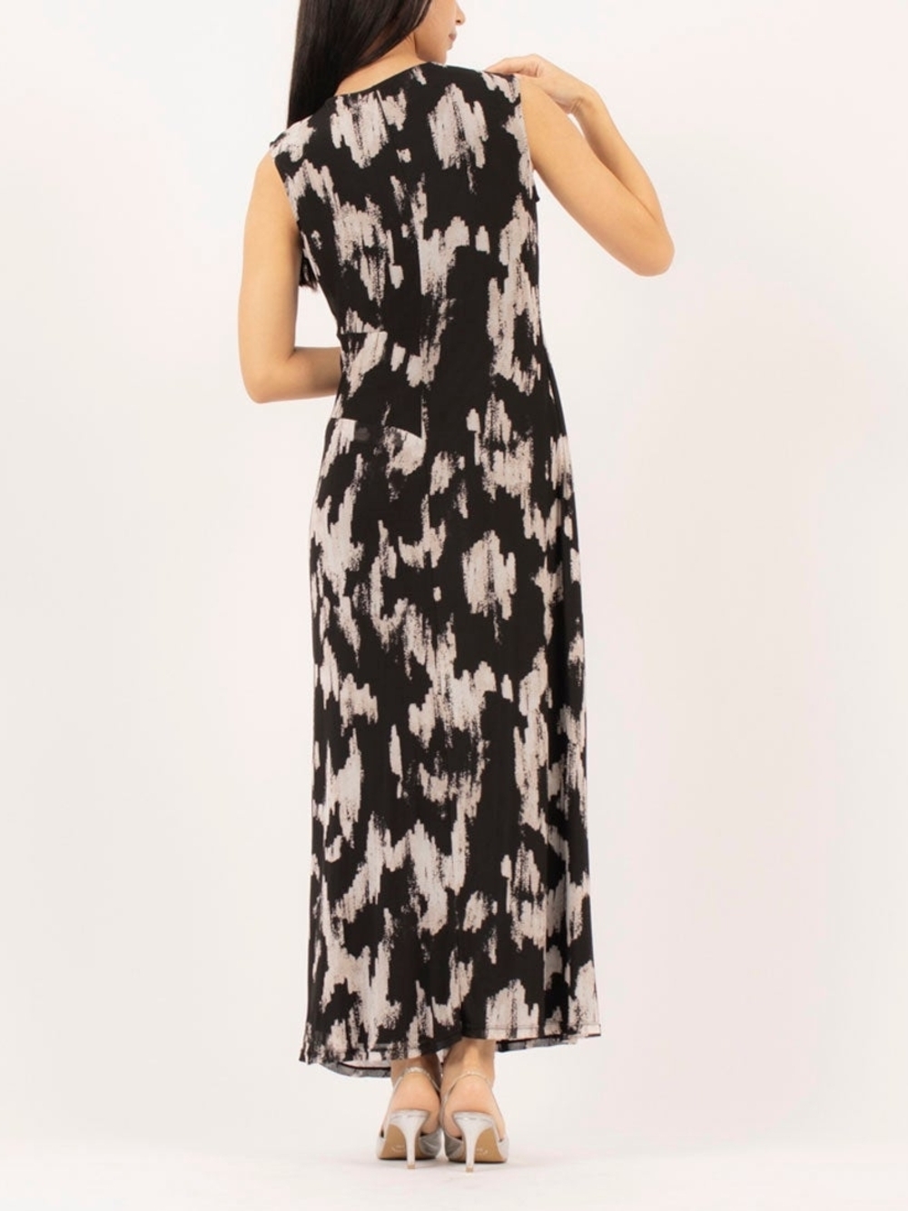 NEW DKNY Sleeveless Black and Cream Abstract Print Mesh Maxi Dress - Picture 3 of 16
